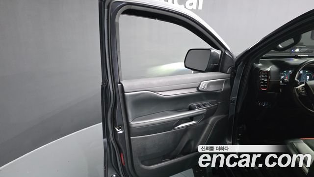 Ford Ranger (IV) 2.0 Raptor 2023 — фото 24