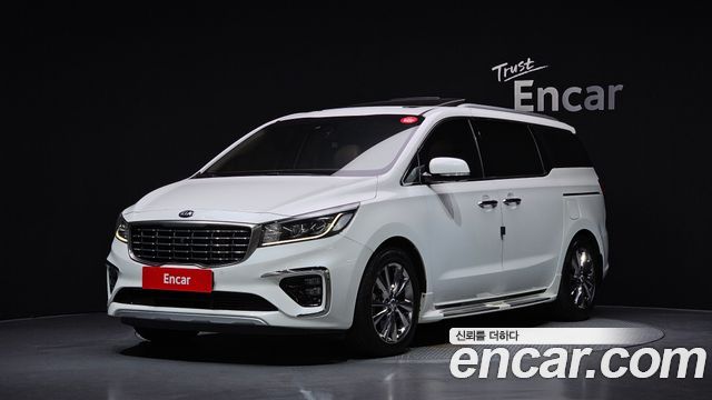 Kia Carnival 9-Seater Noblesse Special