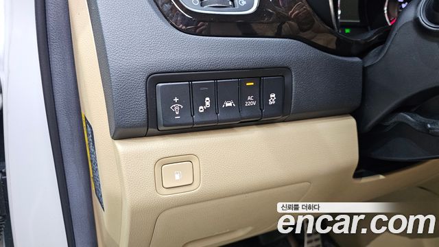 Kia Carnival 9-Seater Noblesse Special 2019 — фото 17