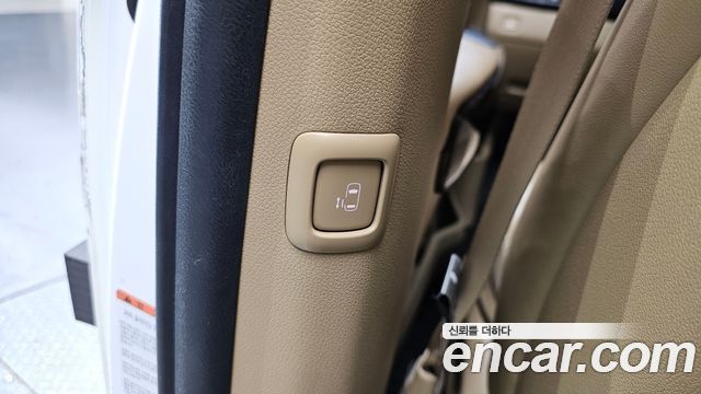 Kia Carnival 9-Seater Noblesse Special 2019 — фото 33