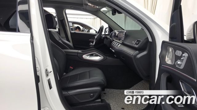 Mercedes-Benz GLE-Class (W167) GLE300d 4MATIC 2024 — фото 11
