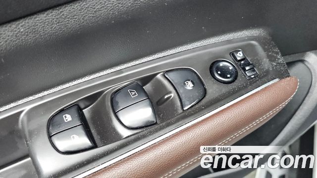 Renault Korea QM6 Gasoline 2WD RE Signature 2019 — фото 13