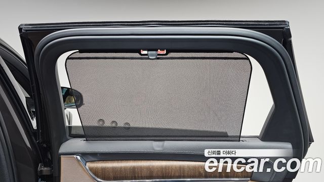 Volvo V90 Cross Country B5 Ultimate AWD 2024 — фото 31