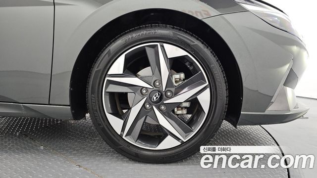 Hyundai Avante (CN7) 1.6 Inspiration 2021 — фото 21