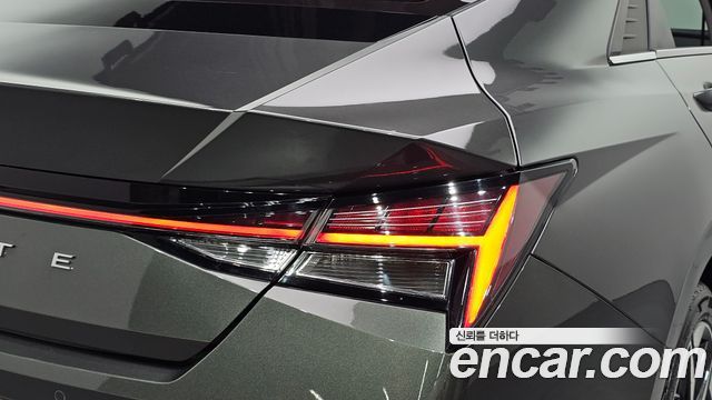 Hyundai Avante (CN7) 1.6 Inspiration 2021 — фото 23