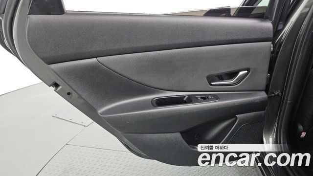 Hyundai Avante (CN7) 1.6 Inspiration 2021 — фото 25