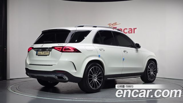 Mercedes-Benz GLE-Class (W167) GLE450 4MATIC 2021 — фото 2