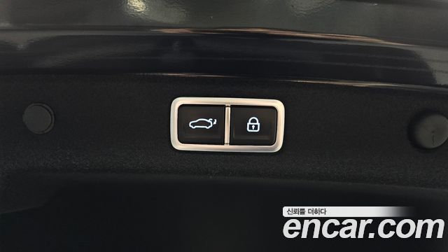 Hyundai Grandeur Hybrid (GN7) Exclusive 2023 — фото 15