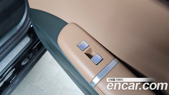 Hyundai Grandeur Hybrid (GN7) Exclusive 2023 — фото 28