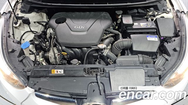 Hyundai Avante 1.6 GDi Modern Standard 2016 — фото 6