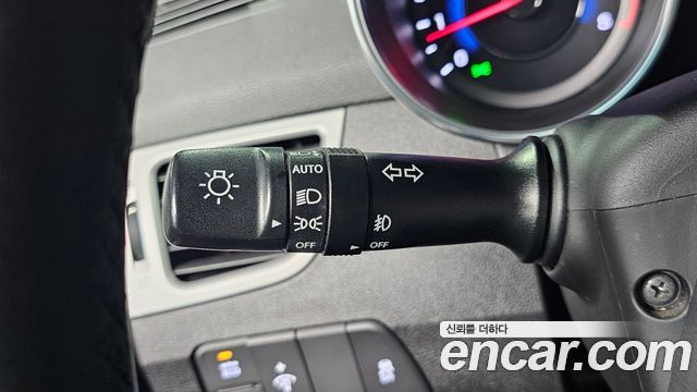 Hyundai Avante 1.6 GDi Modern Standard 2016 — фото 14