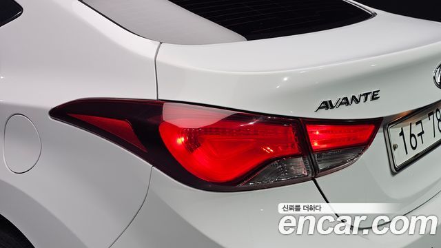 Hyundai Avante 1.6 GDi Modern Standard 2016 — фото 23