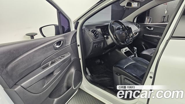 Renault Korea QM3 RE 2019 — фото 10