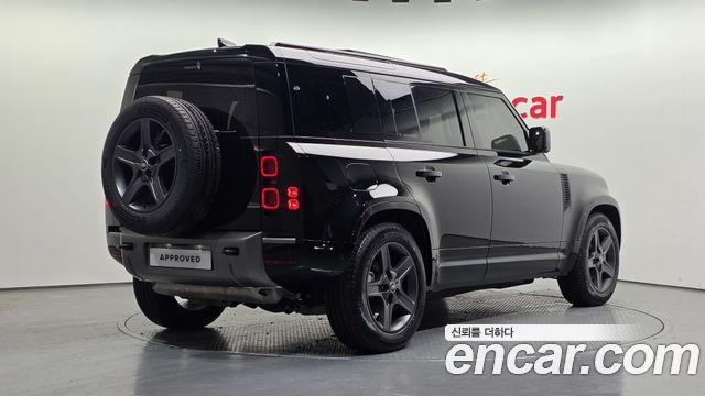 Land Rover Defender (L663) 110 P300 X-Dynamic SE 2025 — фото 2