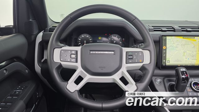 Land Rover Defender (L663) 110 P300 X-Dynamic SE 2025 — фото 15