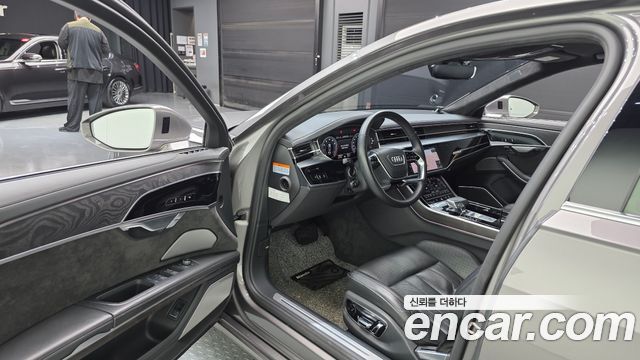 Audi A8 (D5) 60 TFSI Quattro LWB 2020 — фото 10