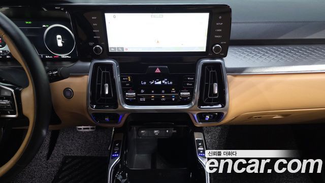 Kia Sorento (IV) HEV 1.6 2WD Signature 2023 — фото 14