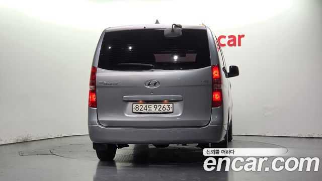 Hyundai Grand Starex Van 3-Seater Smart 2019 — фото 4