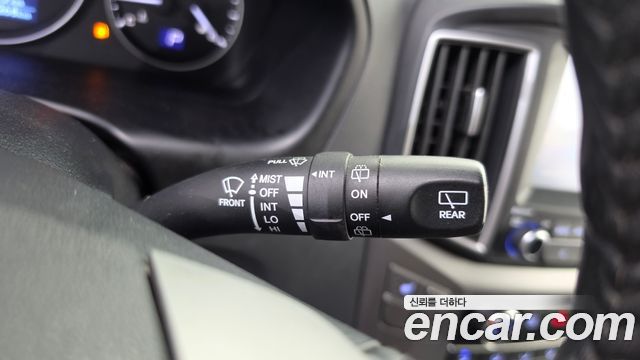 Hyundai Grand Starex Van 3-Seater Smart 2019 — фото 28