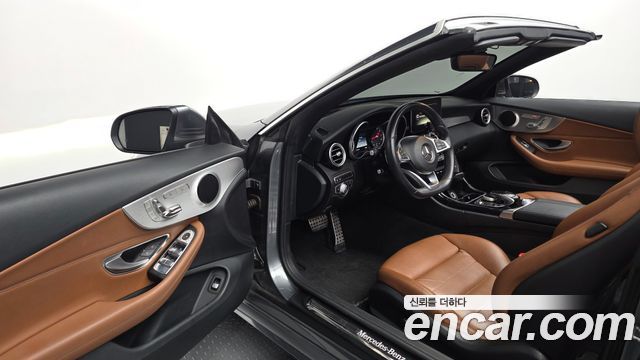 Mercedes-Benz C-Class (W205) C200 Cabriolet 2017 — фото 10
