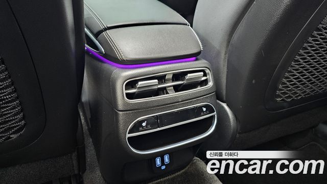 Genesis GV70 2.5T Gasoline 2WD 2022 — фото 17