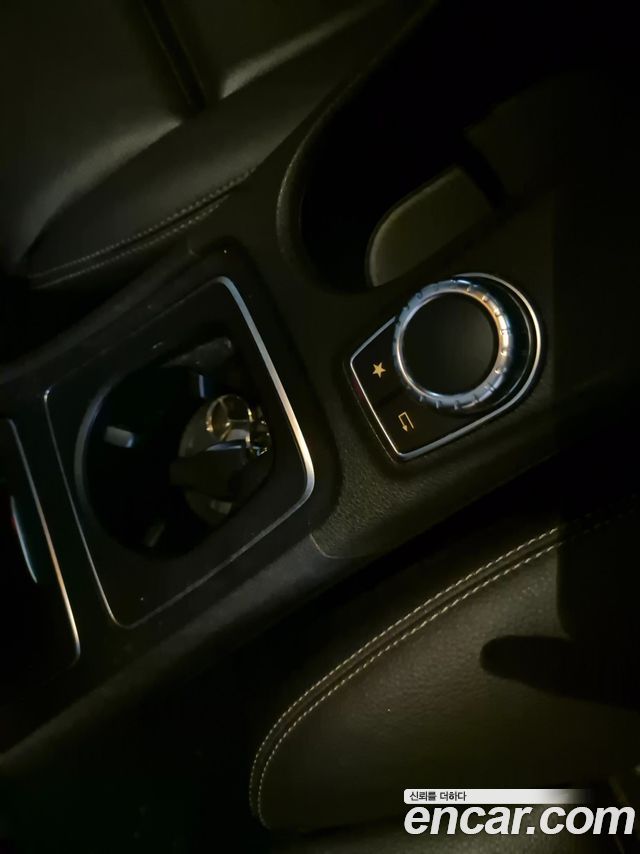 Mercedes-Benz A-Class (W176) A200 2018 — фото 20