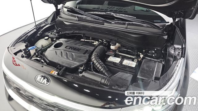 Kia Seltos Diesel 1.6 4WD Noblesse 2020 — фото 6
