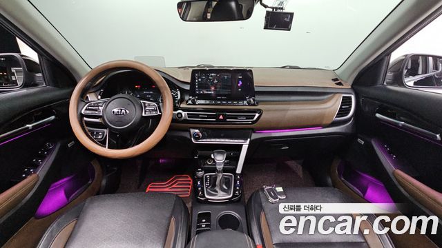 Kia Seltos Diesel 1.6 4WD Noblesse 2020 — фото 7