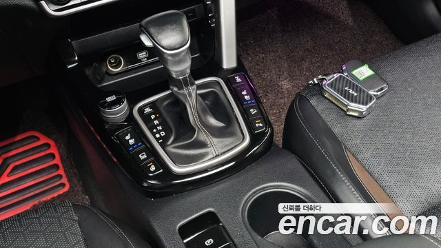 Kia Seltos Diesel 1.6 4WD Noblesse 2020 — фото 9
