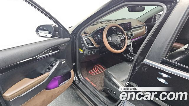 Kia Seltos Diesel 1.6 4WD Noblesse 2020 — фото 10