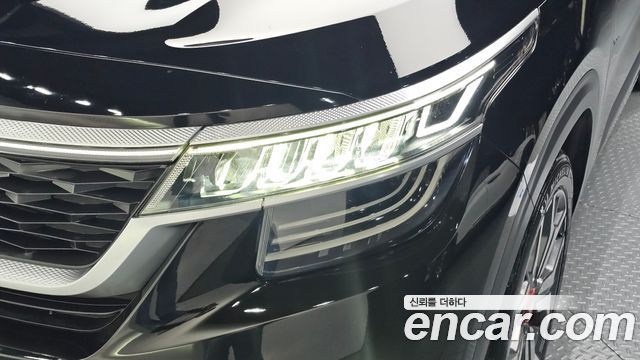 Kia Seltos Diesel 1.6 4WD Noblesse 2020 — фото 22