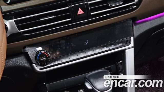 Kia Seltos Diesel 1.6 4WD Noblesse 2020 — фото 31