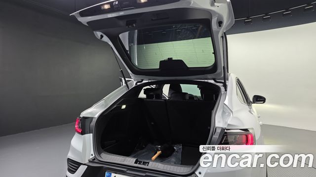 Renault Korea Arkana 1.6 GTe Iconic 2025 — фото 32