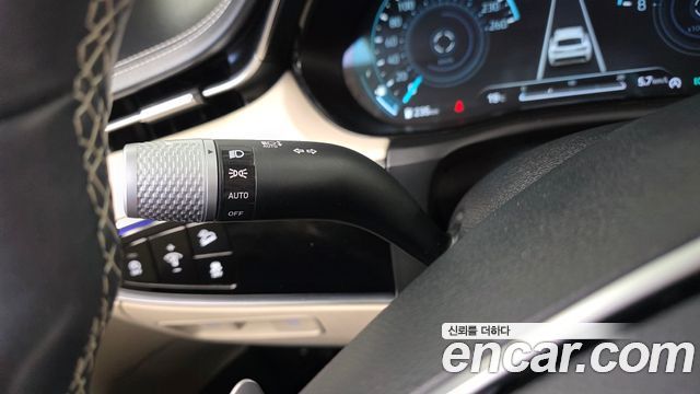 Genesis GV70 2.5T Gasoline AWD 2023 — фото 35