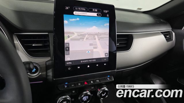 Renault Korea Arkana 1.6 E-TECH Iconic 2025 — фото 14