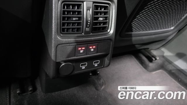 Renault Korea Arkana 1.6 E-TECH Iconic 2025 — фото 30