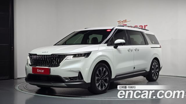 Kia Carnival (IV) Gasoline 9-Seater Noblesse 2023 — фото 1