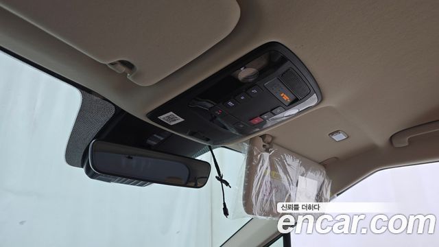 Kia Carnival (IV) Gasoline 9-Seater Noblesse 2023 — фото 20