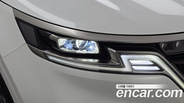 Kia Carnival (IV) Gasoline 9-Seater Noblesse 2023 — фото 22