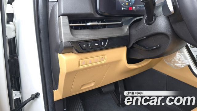 Kia Carnival (IV) Gasoline 9-Seater Noblesse 2023 — фото 28