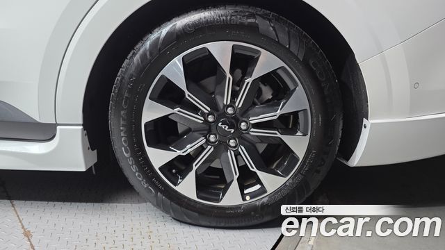 Kia Carnival (IV) Gasoline 9-seater Limousine(Special vehicle) 2023 — фото 21
