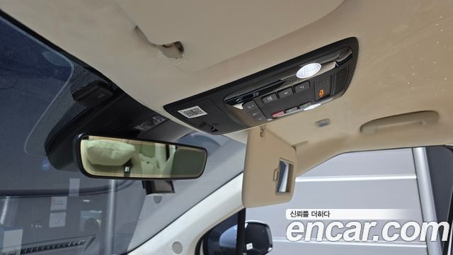 Kia Carnival (IV) Gasoline 9-seater Limousine(Special vehicle) 2023 — фото 30