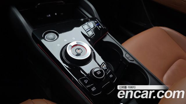 Kia Sportage Hybrid (V) Signature 2WD 2023 — фото 9