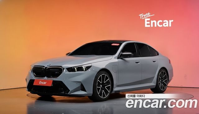 BMW M5 (G90) M5 Sedan