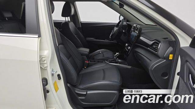 KG Mobility (SsangYong) Very New Tivoli Gasoline 1.5 2WD V7 2023 — фото 11