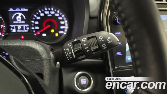 KG Mobility (SsangYong) Very New Tivoli Gasoline 1.5 2WD V7 2023 — фото 17