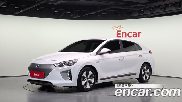 Hyundai Ioniq Electric Q 2018 — фото 1
