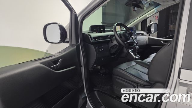 Hyundai Staria Cargo 3-Seater Modern 2023 — фото 10