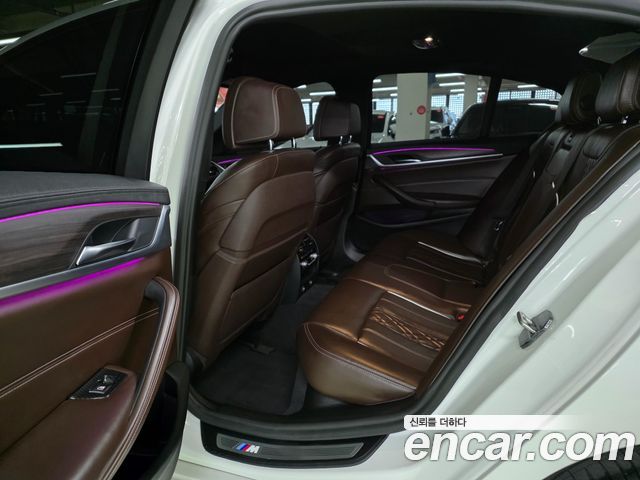 BMW 5 Series (G30) 530i M Sport Package Plus 2017 — фото 9