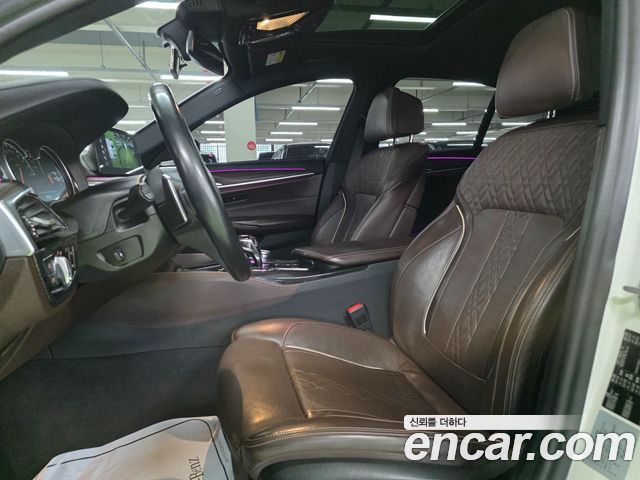 BMW 5 Series (G30) 530i M Sport Package Plus 2017 — фото 17